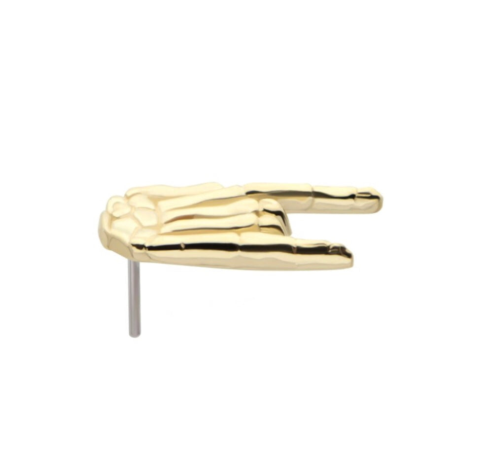 4ct solid gold rock and roll hand gesture threadless top showing detailed music culture design